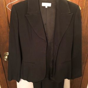 Parallel black blazer